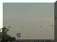 Balloons7.JPG (39929 bytes)