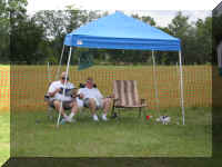 Relaxing1.JPG (74965 bytes)